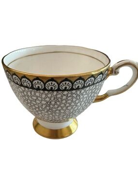 TUSCAN Fine Bone China Tea Cup Blue & Gold Fishnet Design